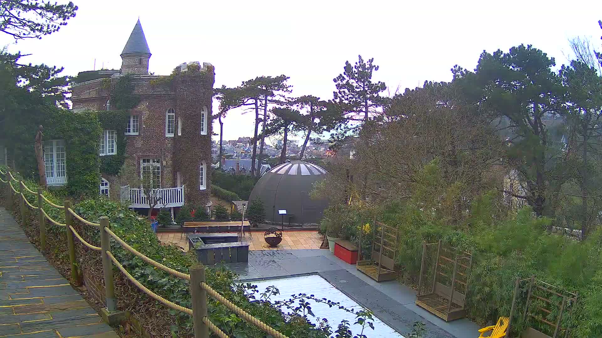 Etretat Commune Silhouette from  Le Domaine Saint-Clair Live Cam - Etretat, Le Havre, Seine-Maritime, Normandie, France