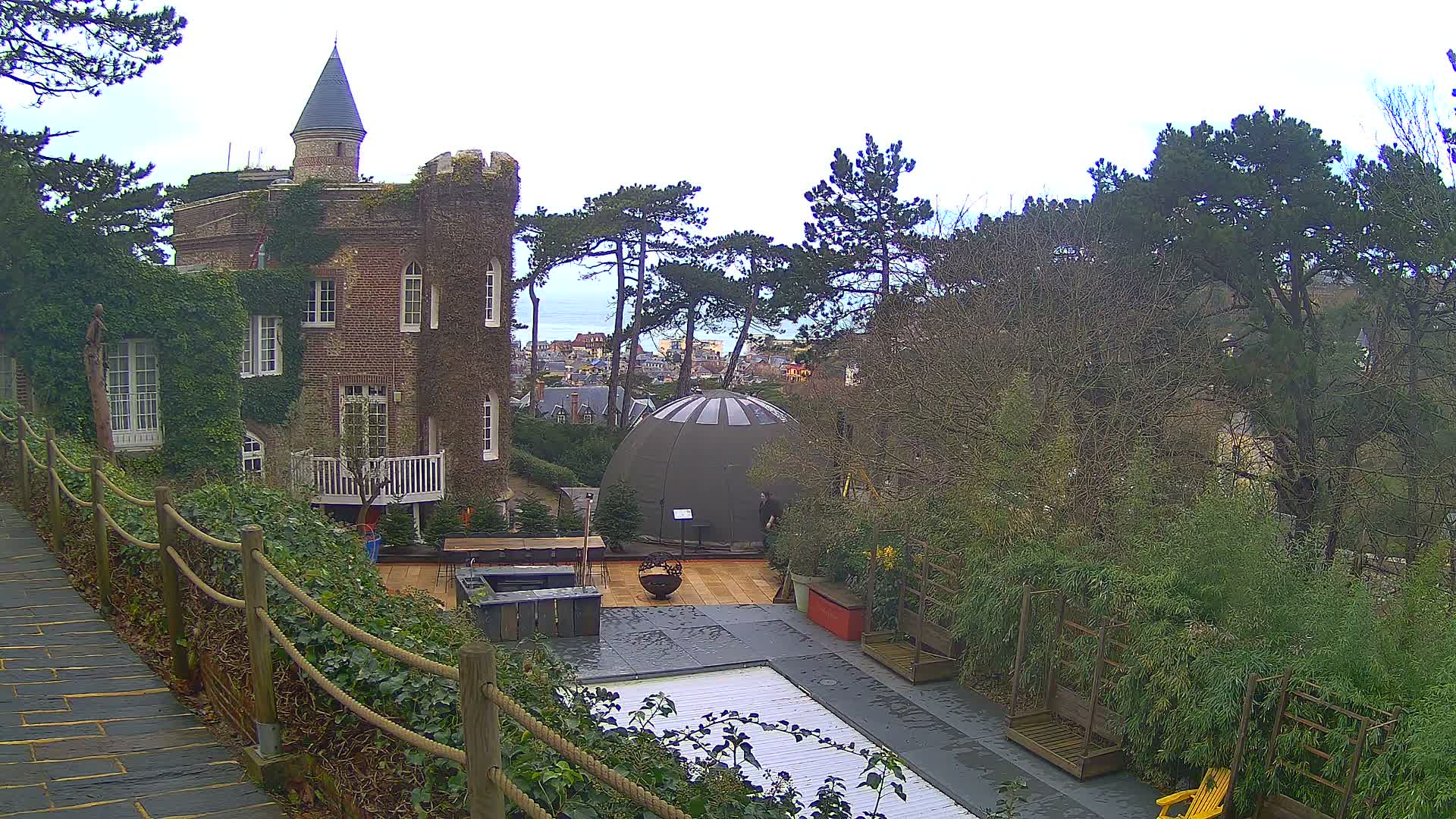 Etretat Commune Silhouette from  Le Domaine Saint-Clair Live Cam - Etretat, Le Havre, Seine-Maritime, Normandie, France