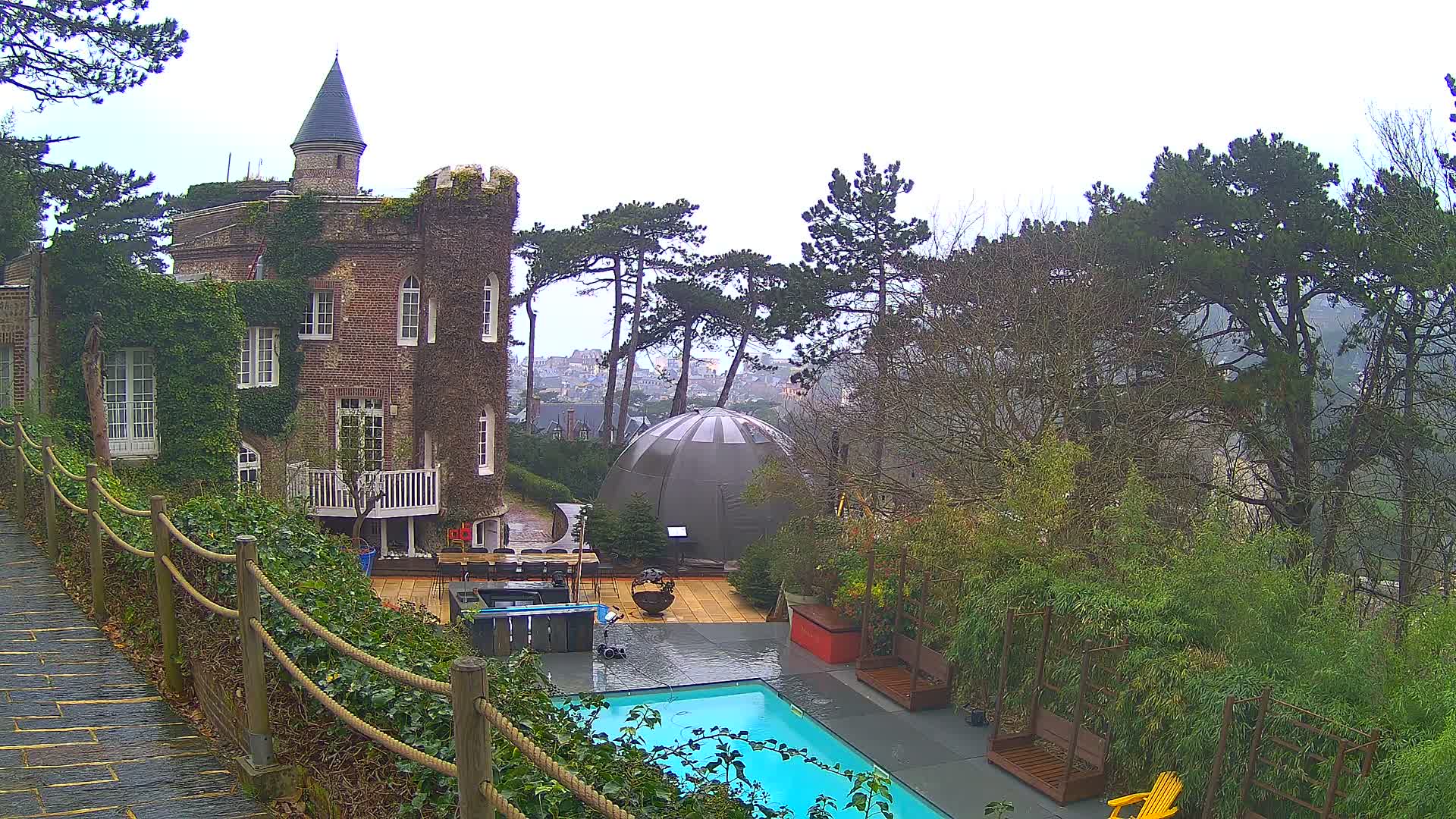 Etretat Commune Silhouette from  Le Domaine Saint-Clair Live Cam - Etretat, Le Havre, Seine-Maritime, Normandie, France