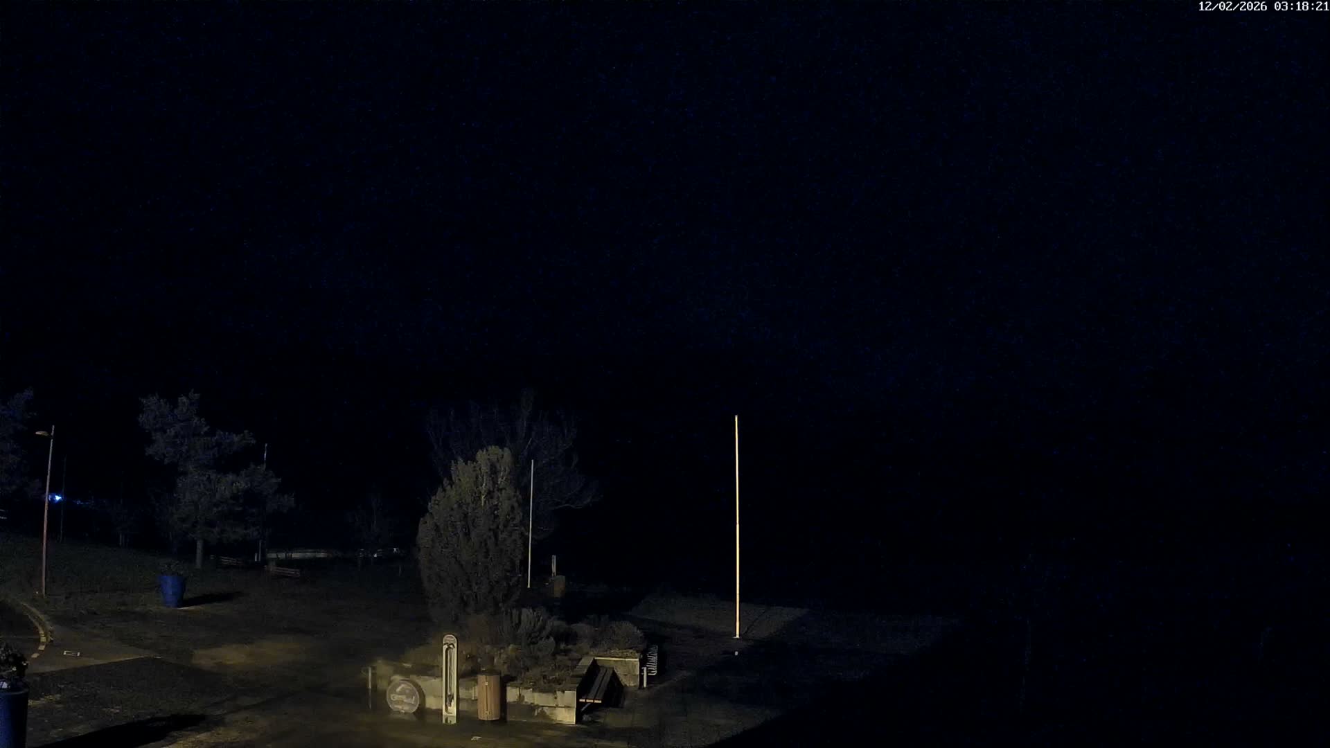 Montalieu-Vercieu, Vallée Bleue Base de Loisirs Leisure Park & Le Rhone River View Live Cam - Montalieu, Montalieu-Vercieu, La Tour-du-Pin, Isère, Auvergne-Rhône-Alpes, France