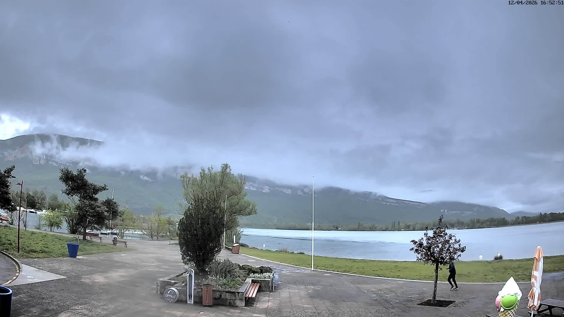 Montalieu-Vercieu, Vallée Bleue Base de Loisirs Leisure Park & Le Rhone River View Live Cam - Montalieu, Montalieu-Vercieu, La Tour-du-Pin, Isère, Auvergne-Rhône-Alpes, France
