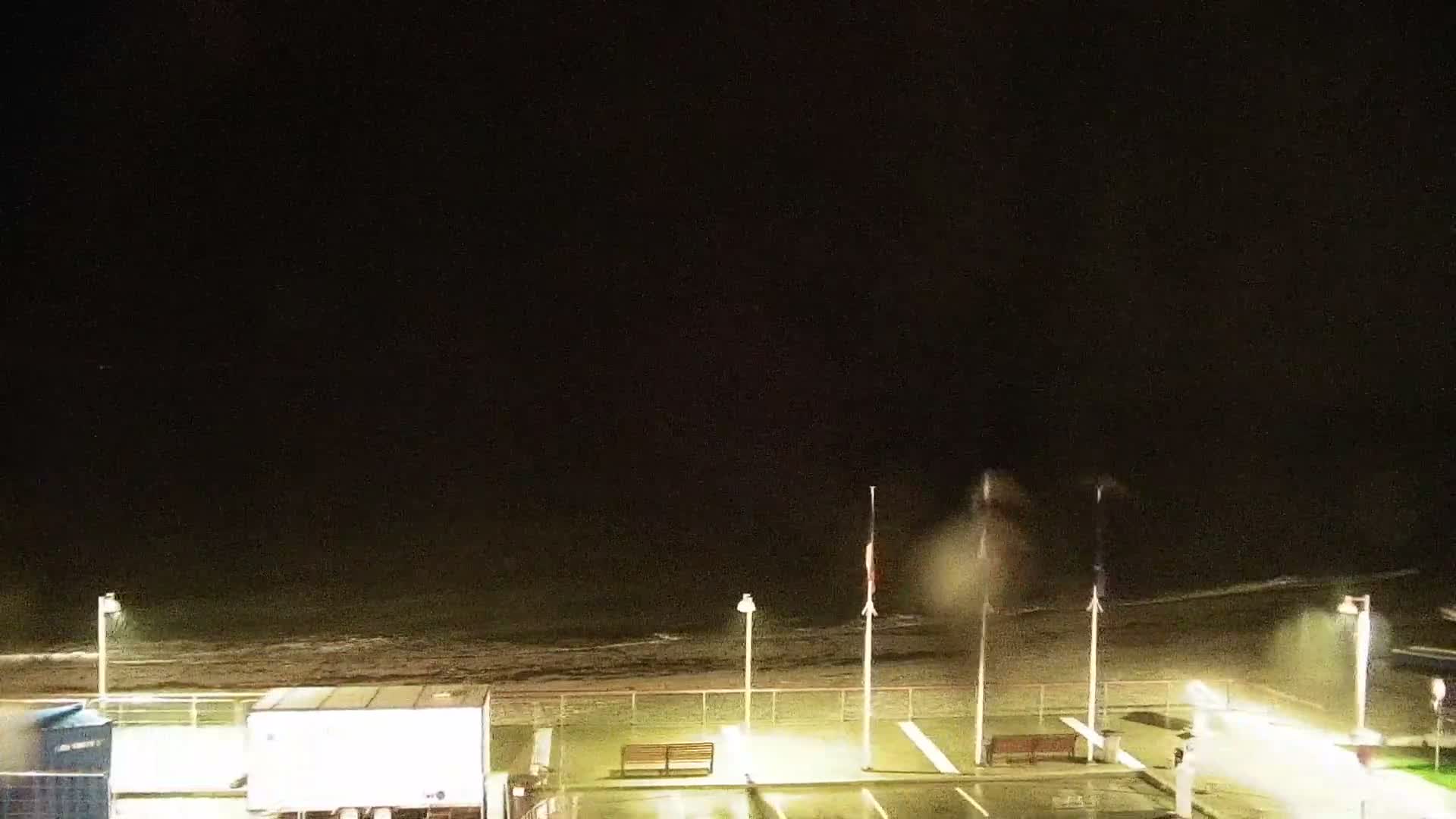 Yport Village & Plage Yport Beach Live Cam - Yport, Le Havre, Seine-Maritime, Normandie, France