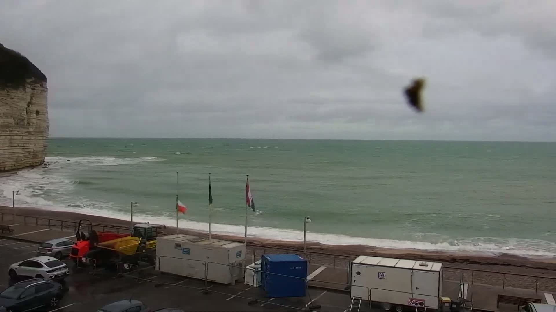 Yport Village & Plage Yport Beach Live Cam - Yport, Le Havre, Seine-Maritime, Normandie, France
