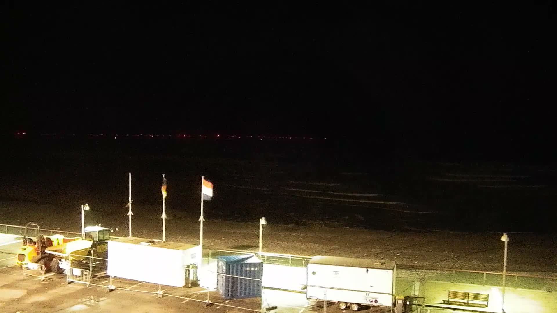 Yport Village & Plage Yport Beach Live Cam - Yport, Le Havre, Seine-Maritime, Normandie, France