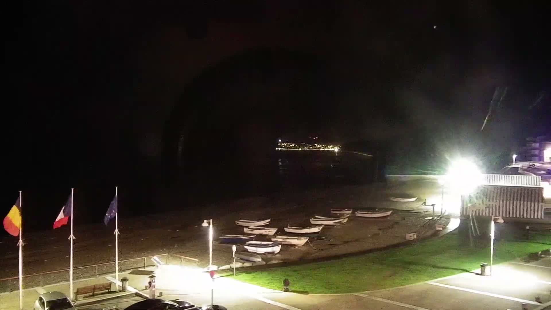 Yport Village & Plage Yport Beach Live Cam - Yport, Le Havre, Seine-Maritime, Normandie, France