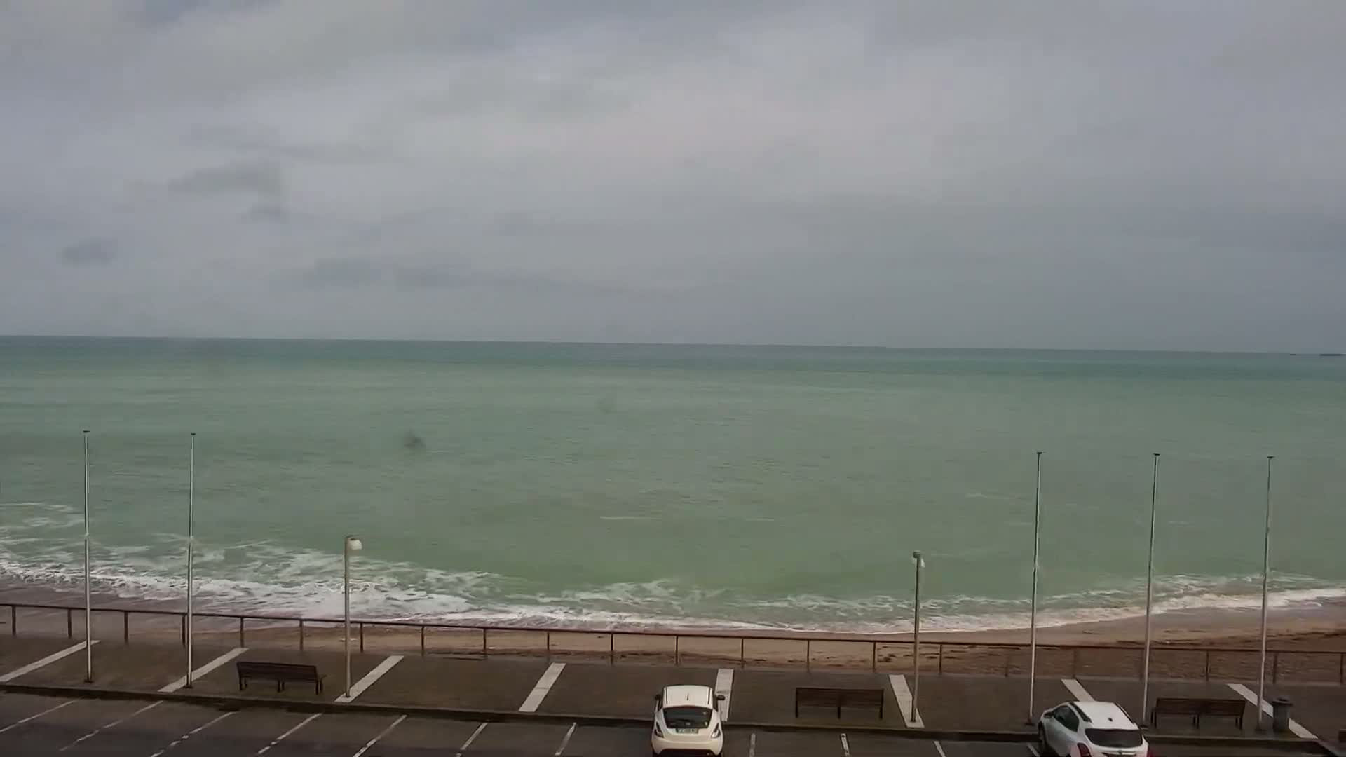 Yport Village & Plage Yport Beach Live Cam - Yport, Le Havre, Seine-Maritime, Normandie, France