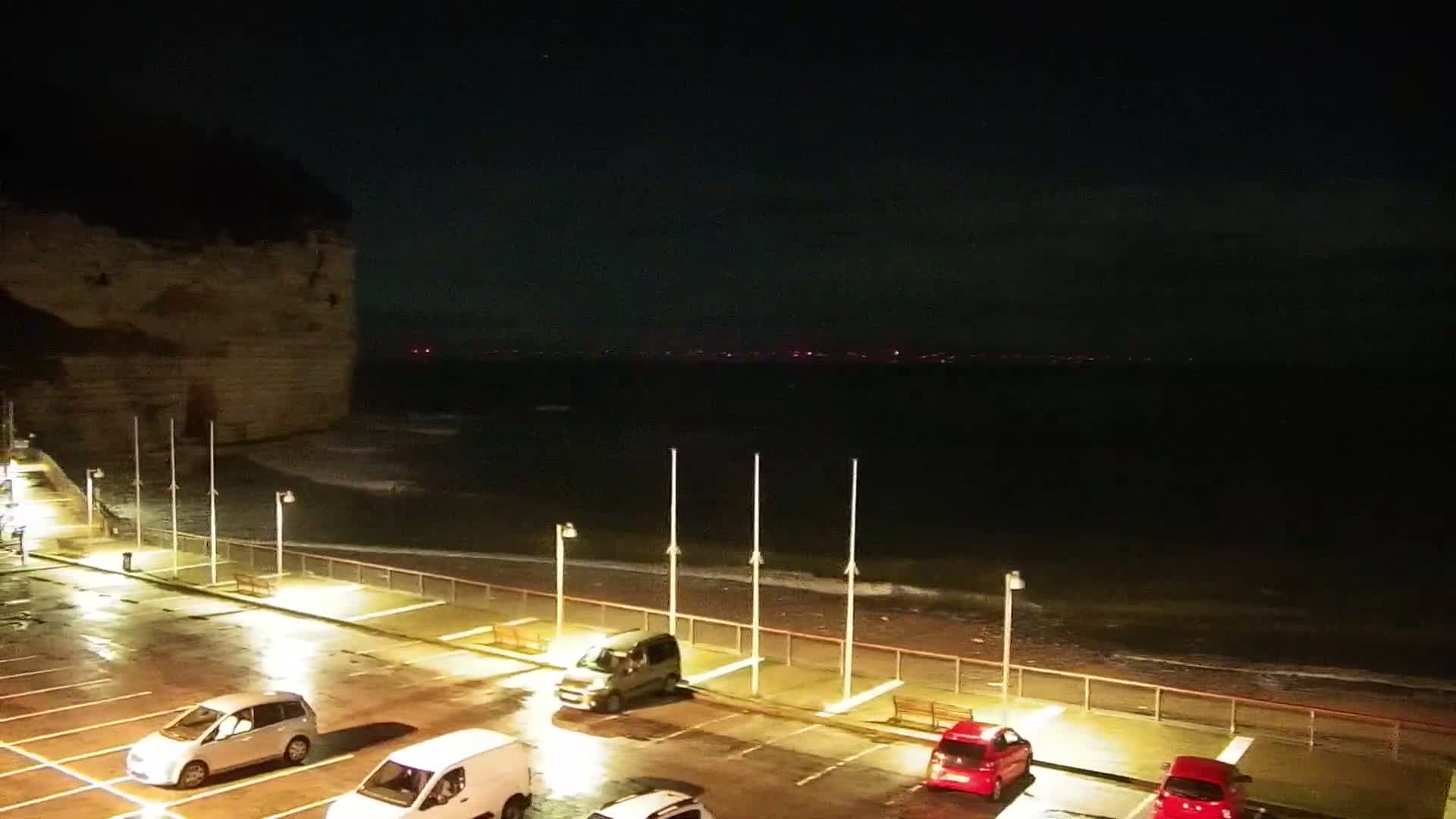 Yport Village & Plage Yport Beach Live Cam - Yport, Le Havre, Seine-Maritime, Normandie, France