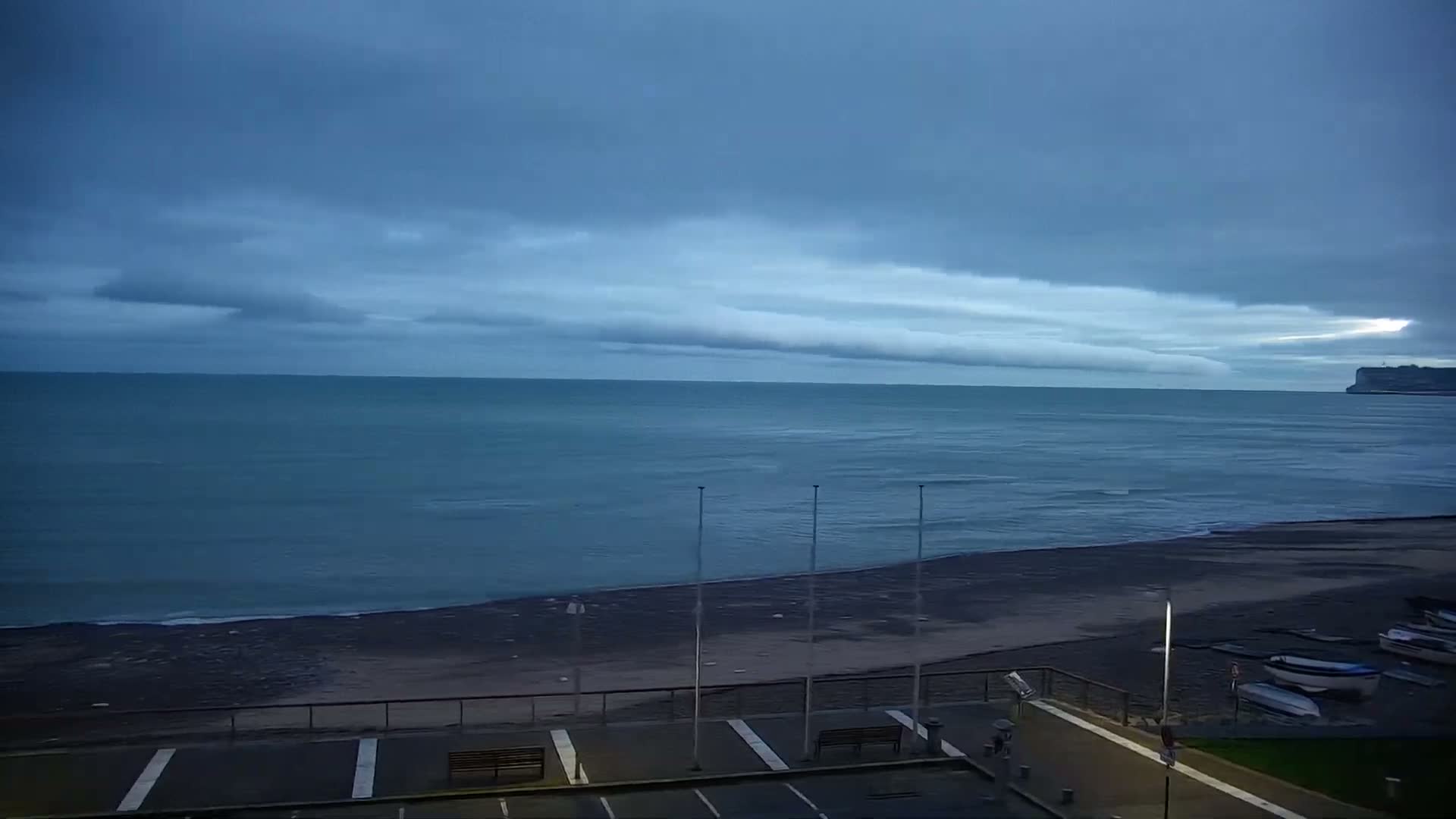 Yport Village & Plage Yport Beach Live Cam - Yport, Le Havre, Seine-Maritime, Normandie, France
