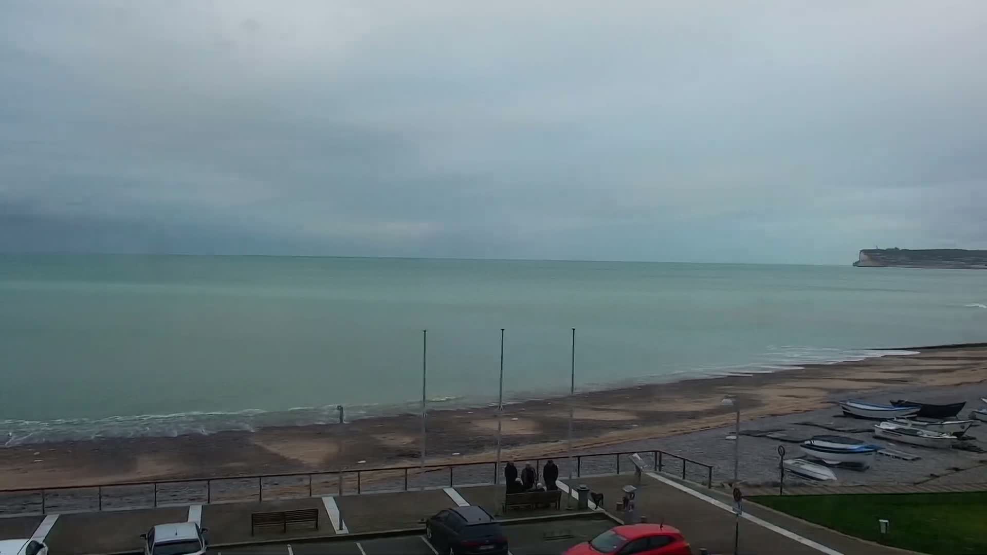 Yport Village & Plage Yport Beach Live Cam - Yport, Le Havre, Seine-Maritime, Normandie, France