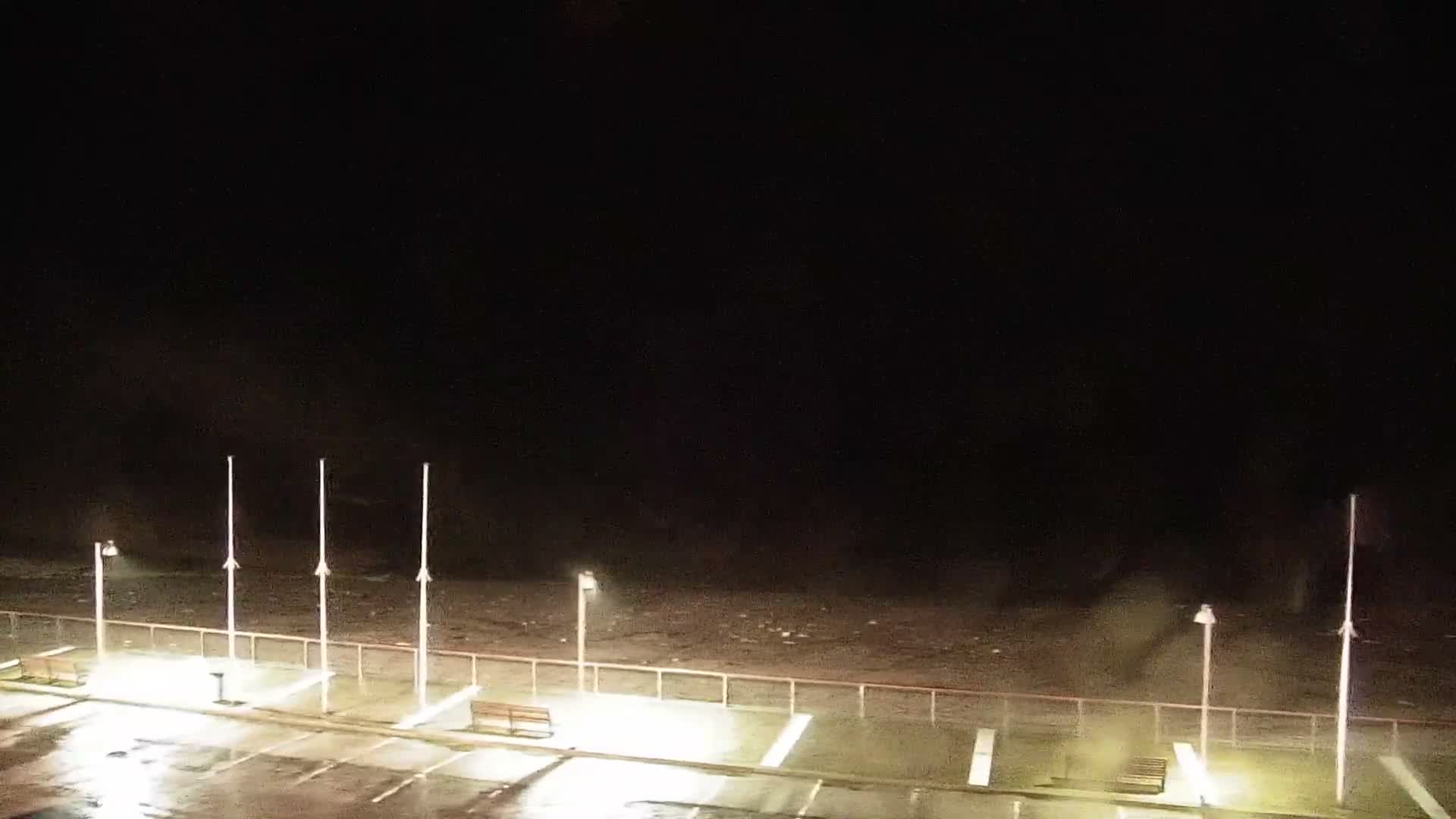 Yport Village & Plage Yport Beach Live Cam - Yport, Le Havre, Seine-Maritime, Normandie, France