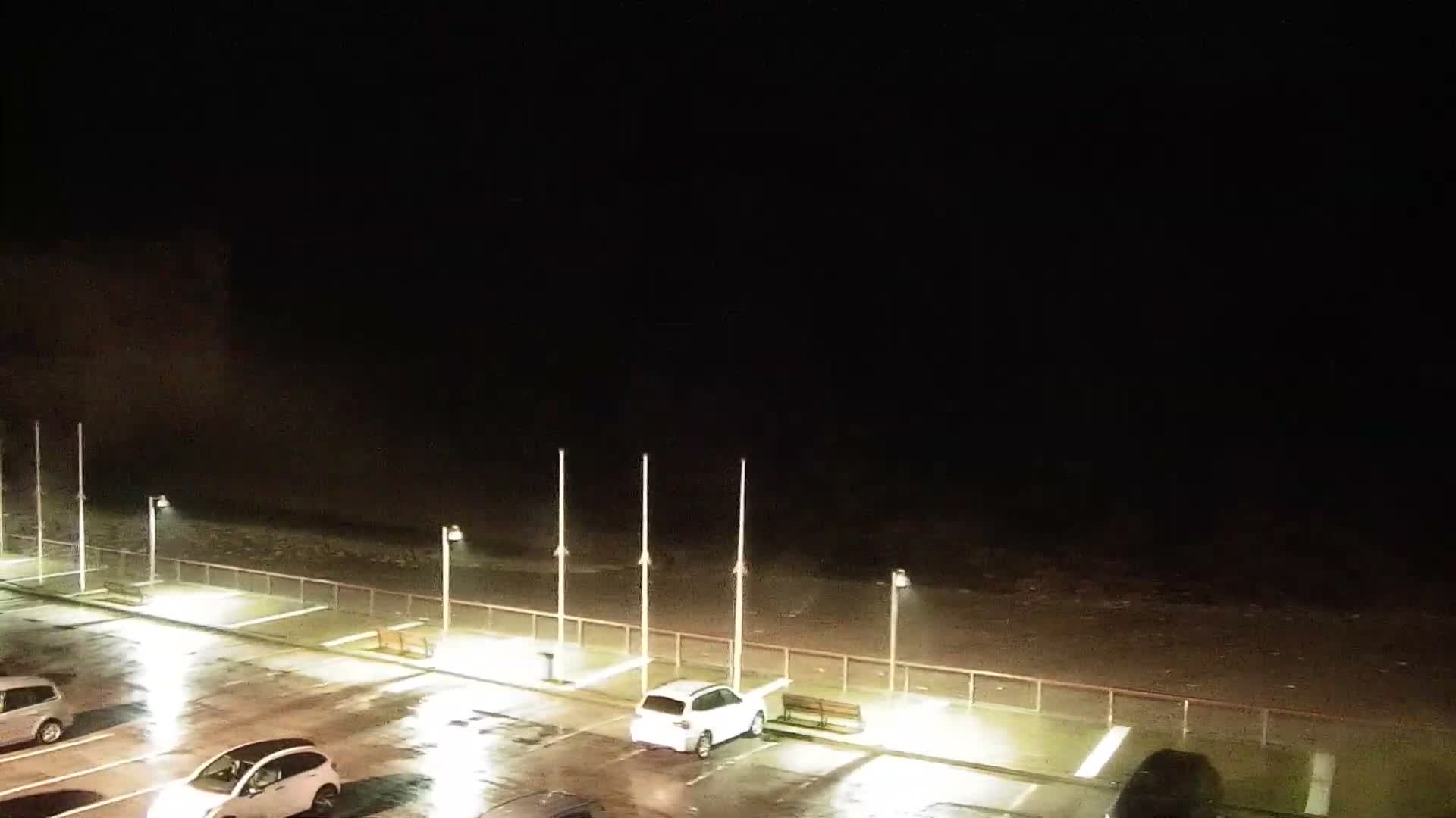Yport Village & Plage Yport Beach Live Cam - Yport, Le Havre, Seine-Maritime, Normandie, France