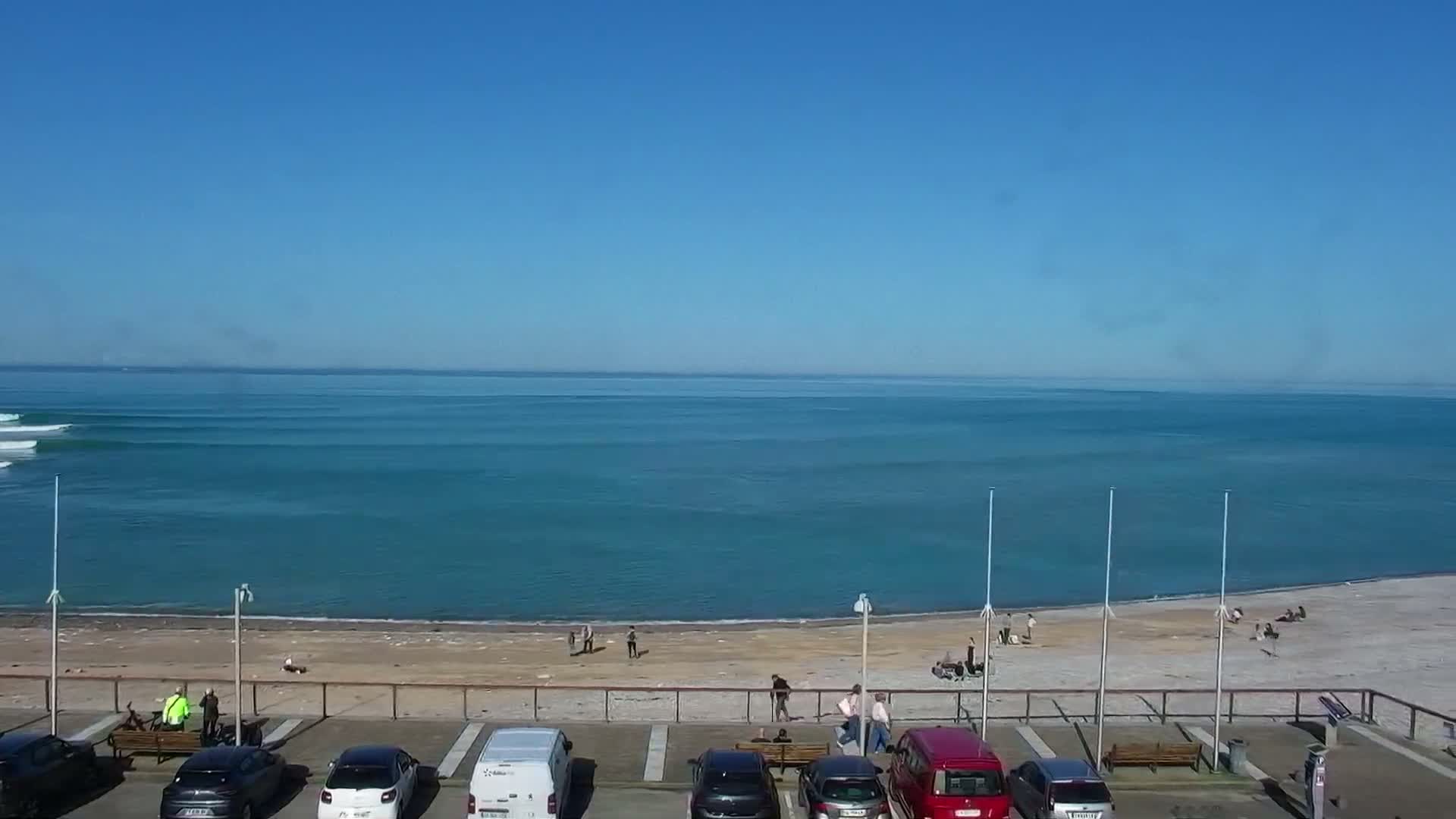 Yport Village & Plage Yport Beach Live Cam - Yport, Le Havre, Seine-Maritime, Normandie, France