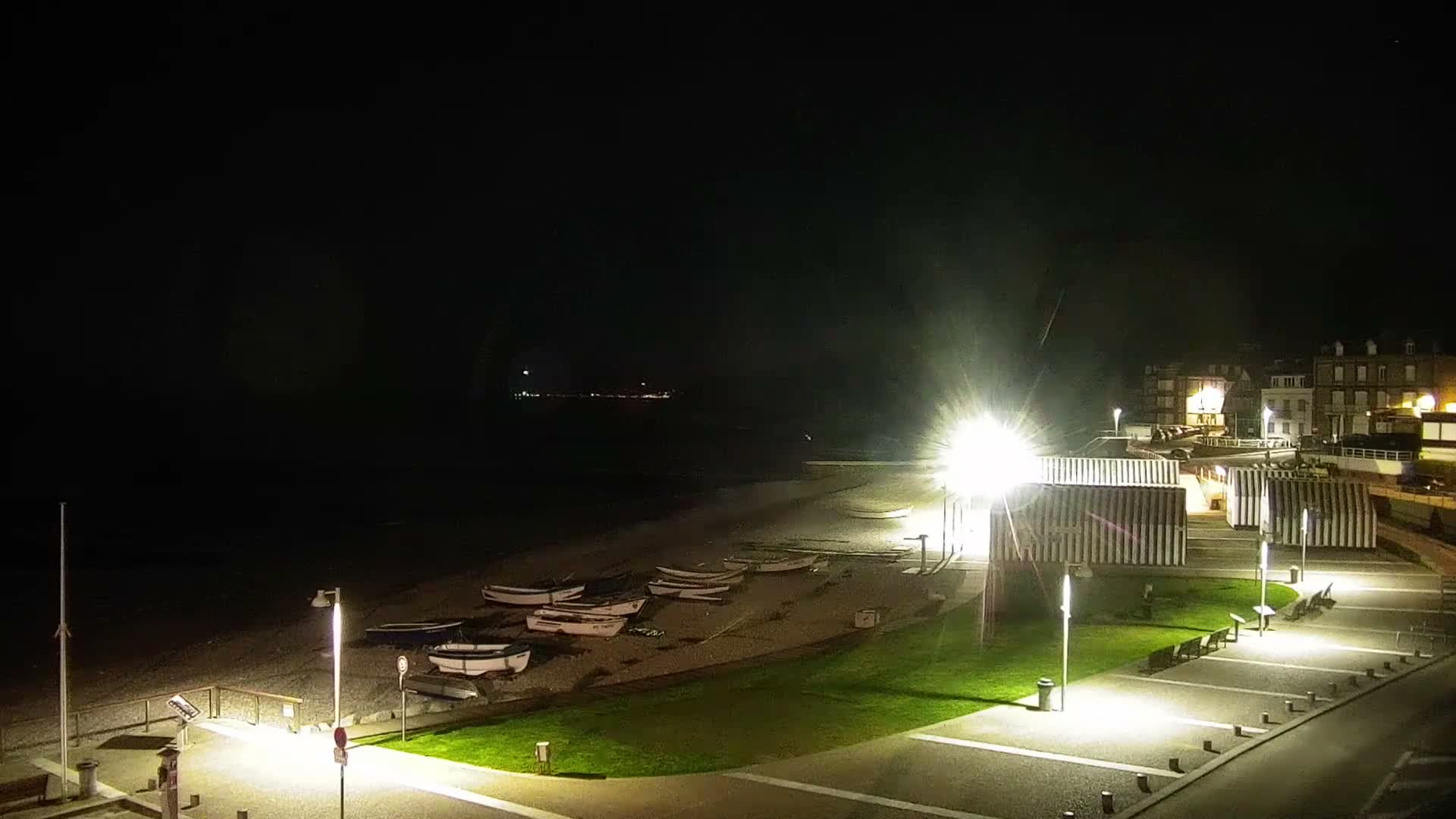 Yport Village & Plage Yport Beach Live Cam - Yport, Le Havre, Seine-Maritime, Normandie, France
