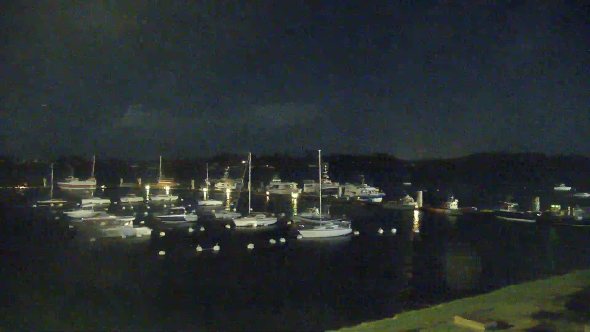 Landeda, Port de l'Aber Wrac'h Marine Live Cam - L'Aber Wrac'h, Landéda, Brest, Finistere, Bretagne, France