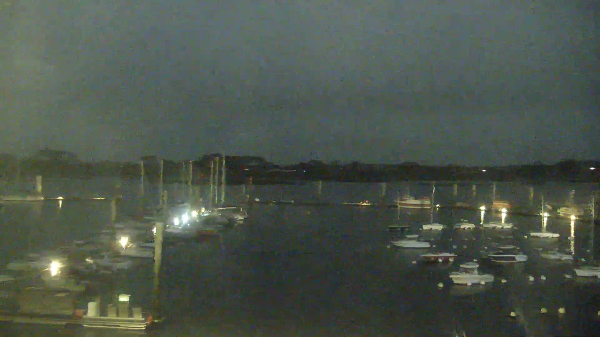 Landeda, Port de l'Aber Wrac'h Marine Live Cam - L'Aber Wrac'h, Landéda, Brest, Finistere, Bretagne, France