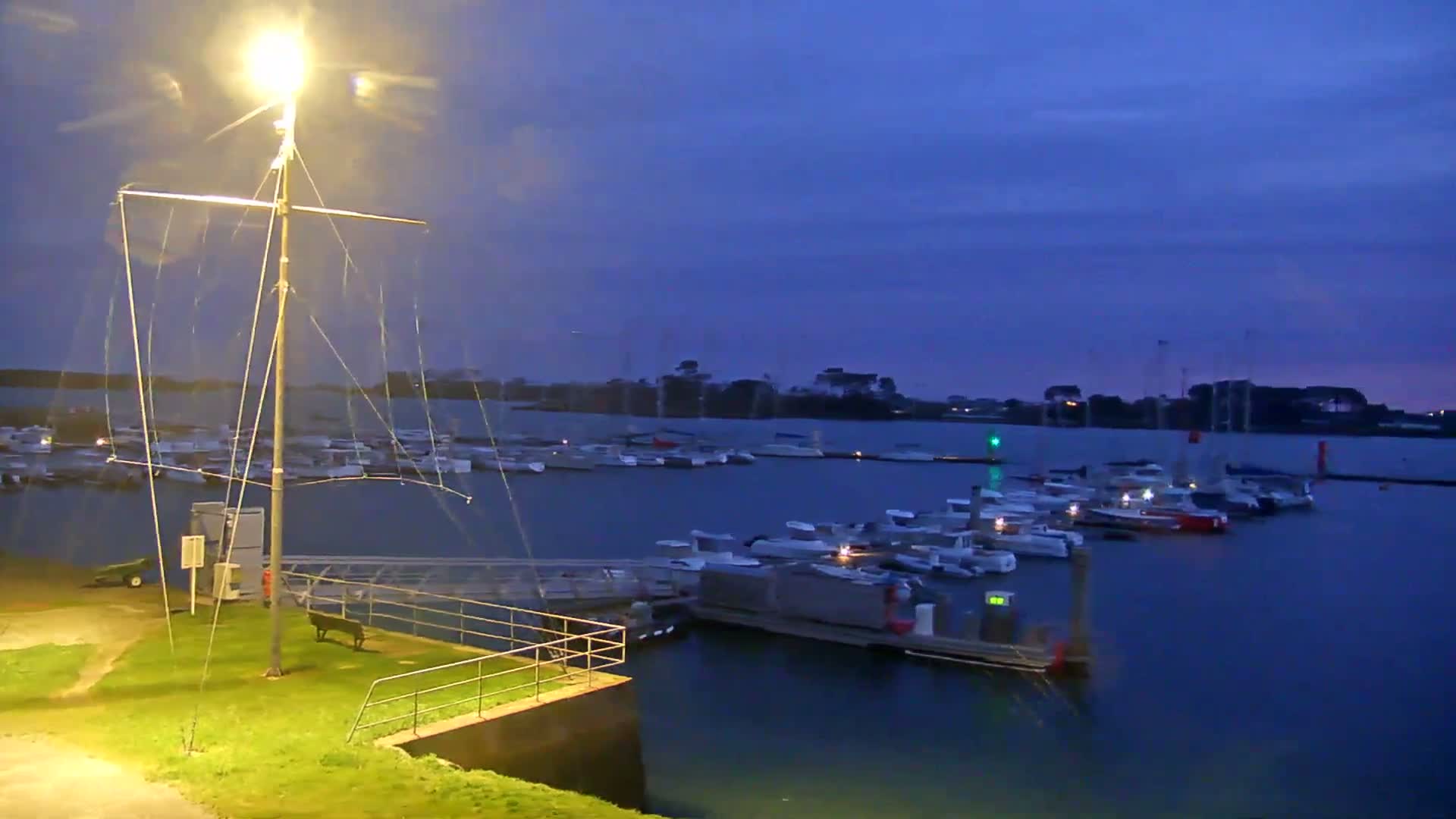 Landeda, Port de l'Aber Wrac'h Marine Live Cam - L'Aber Wrac'h, Landéda, Brest, Finistere, Bretagne, France