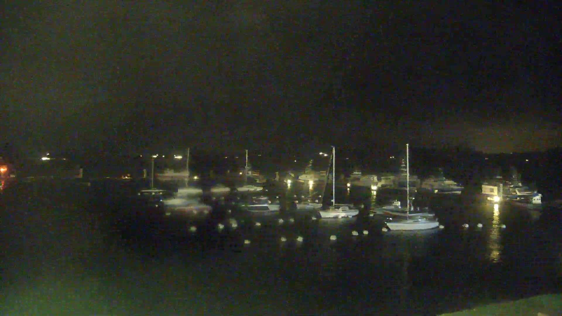 Landeda, Port de l'Aber Wrac'h Marine Live Cam - L'Aber Wrac'h, Landéda, Brest, Finistere, Bretagne, France