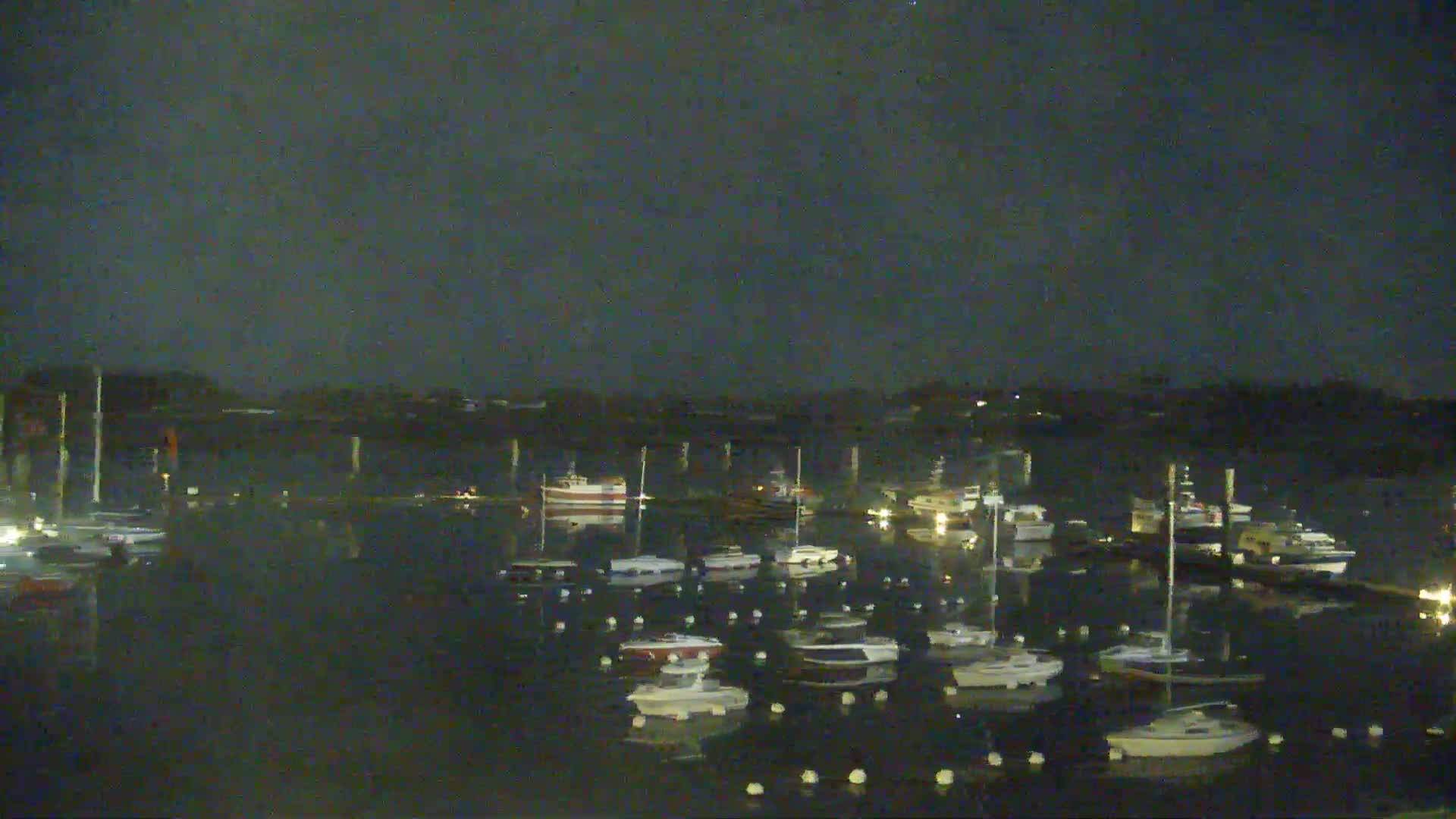 Landeda, Port de l'Aber Wrac'h Marine Live Cam - L'Aber Wrac'h, Landéda, Brest, Finistere, Bretagne, France