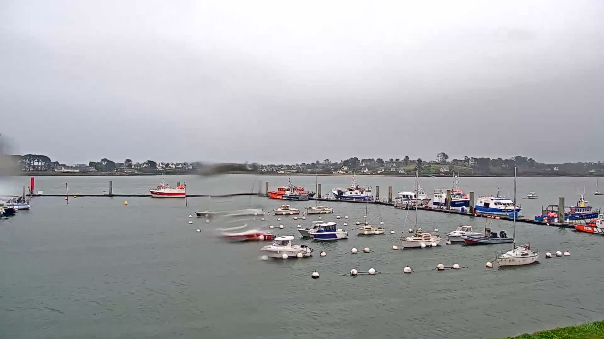 Landeda, Port de l'Aber Wrac'h Marine Live Cam - L'Aber Wrac'h, Landéda, Brest, Finistere, Bretagne, France