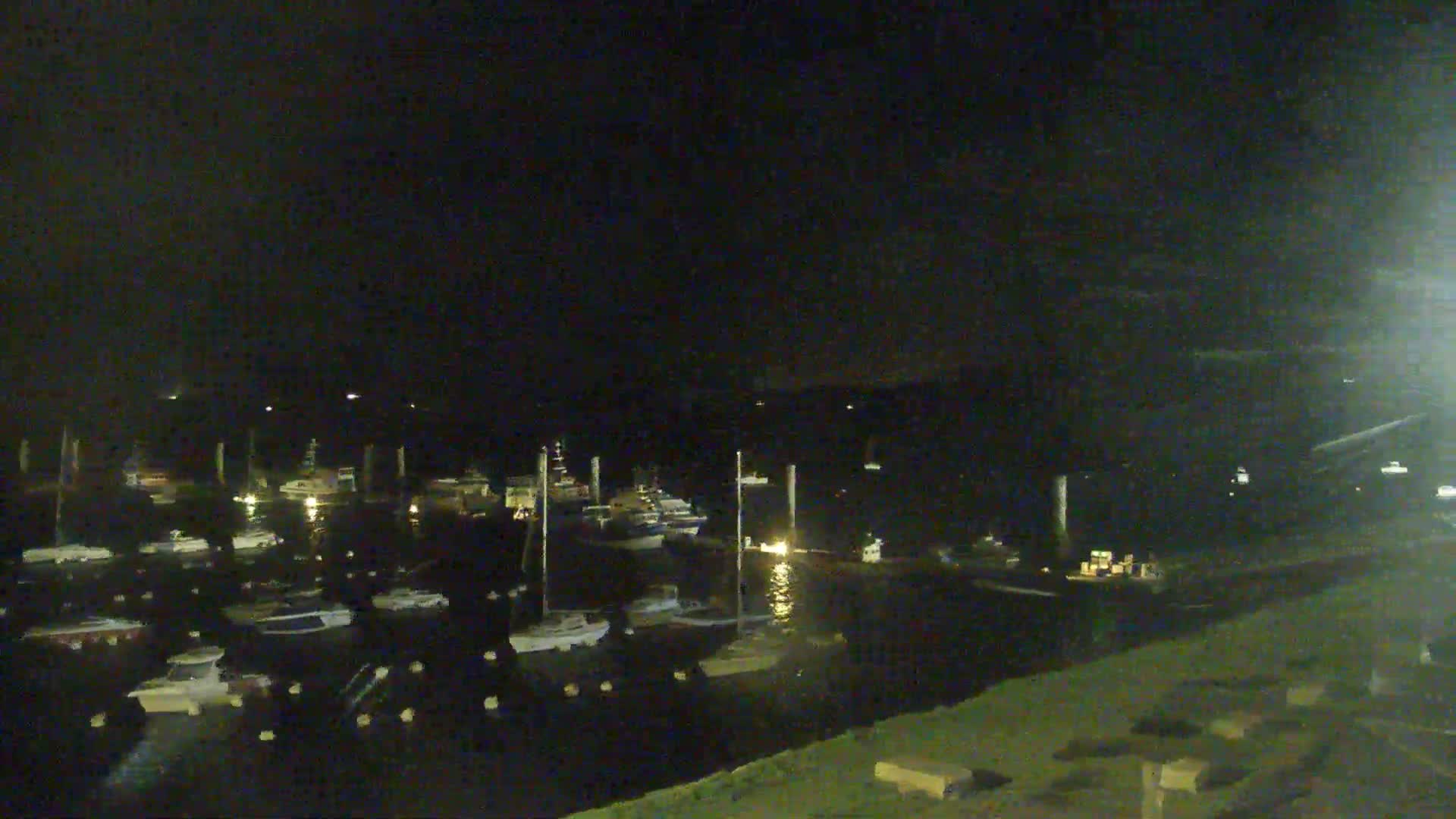Landeda, Port de l'Aber Wrac'h Marine Live Cam - L'Aber Wrac'h, Landéda, Brest, Finistere, Bretagne, France