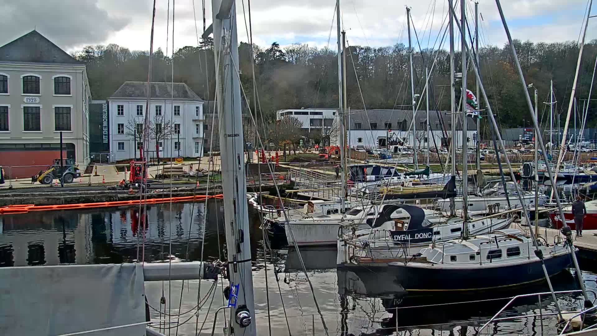 Morlaix City & Port de Morlaix Marine Live Cam - Coat Serho, Morlaix, Finistère, Bretagne, France
