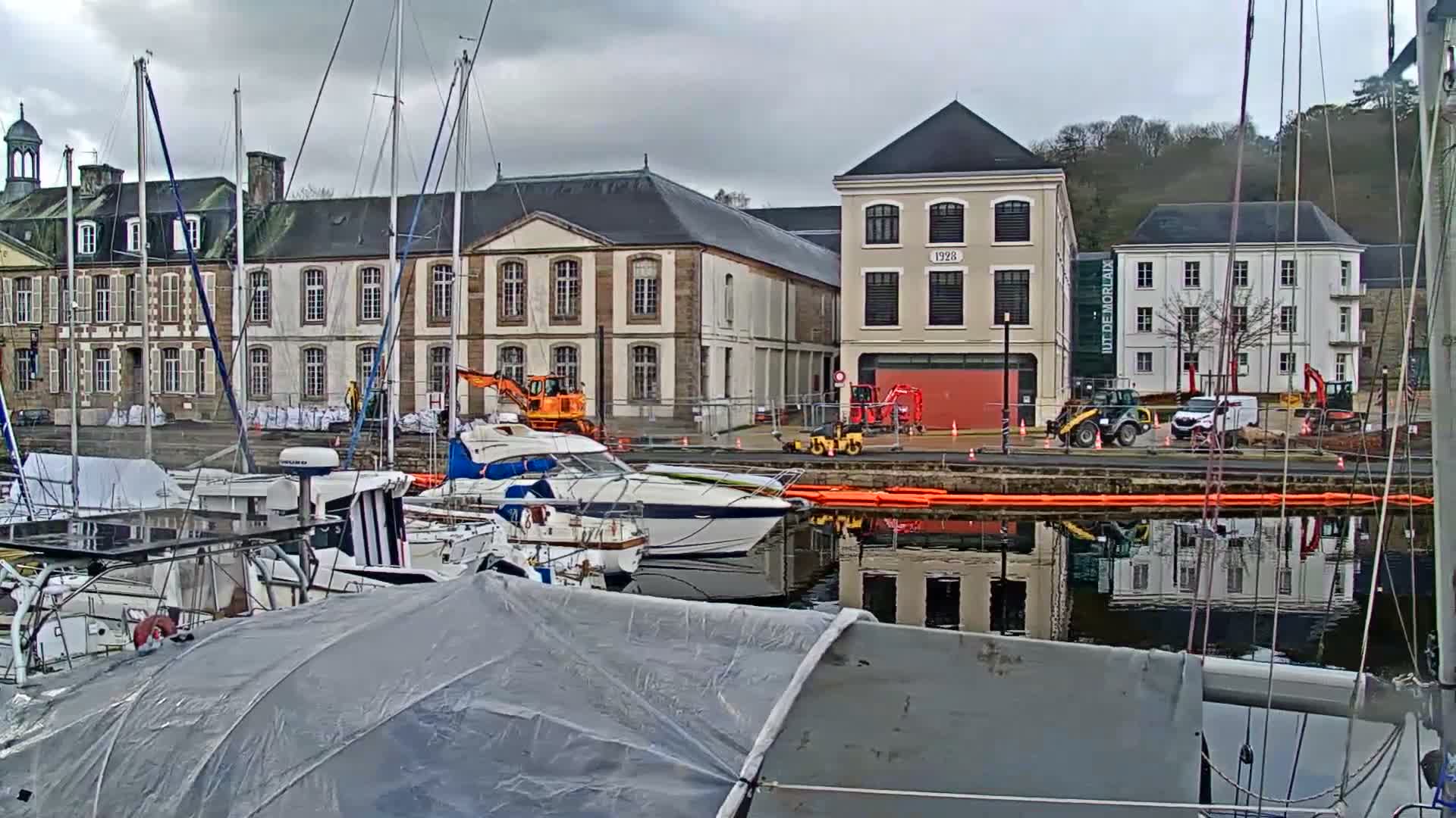 Morlaix City & Port de Morlaix Marine Live Cam - Coat Serho, Morlaix, Finistère, Bretagne, France