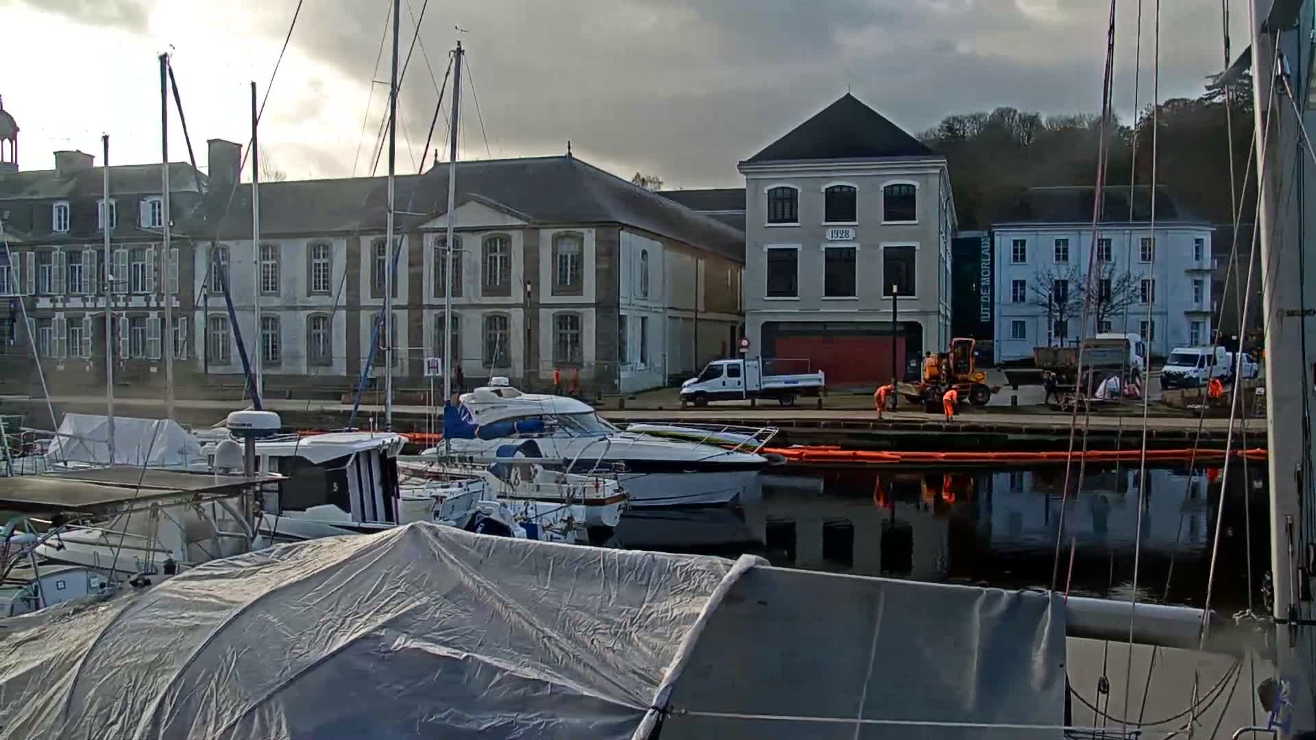 Morlaix City & Port de Morlaix Marine Live Cam - Coat Serho, Morlaix, Finistère, Bretagne, France
