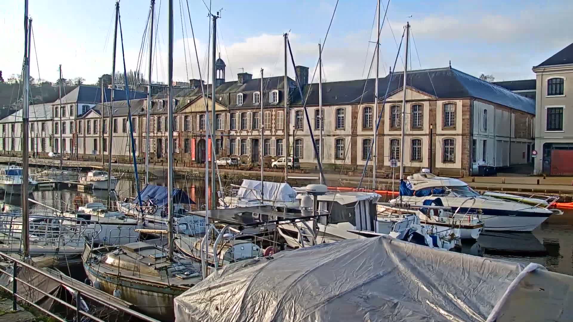Morlaix City & Port de Morlaix Marine Live Cam - Coat Serho, Morlaix, Finistère, Bretagne, France