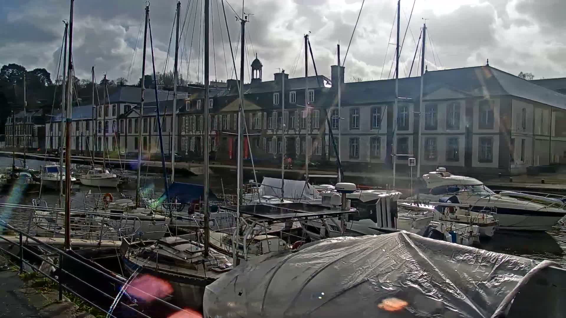 Morlaix City & Port de Morlaix Marine Live Cam - Coat Serho, Morlaix, Finistère, Bretagne, France