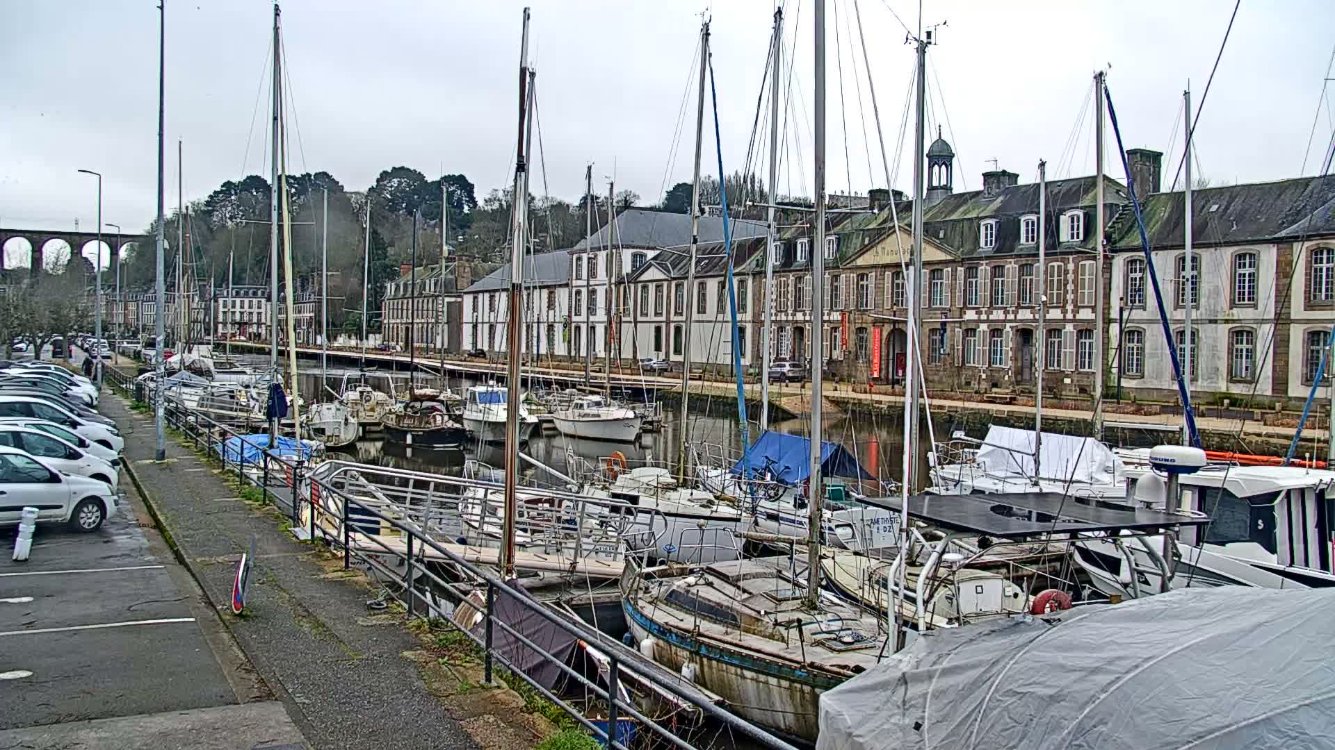 Morlaix City & Port de Morlaix Marine Live Cam - Coat Serho, Morlaix, Finistère, Bretagne, France