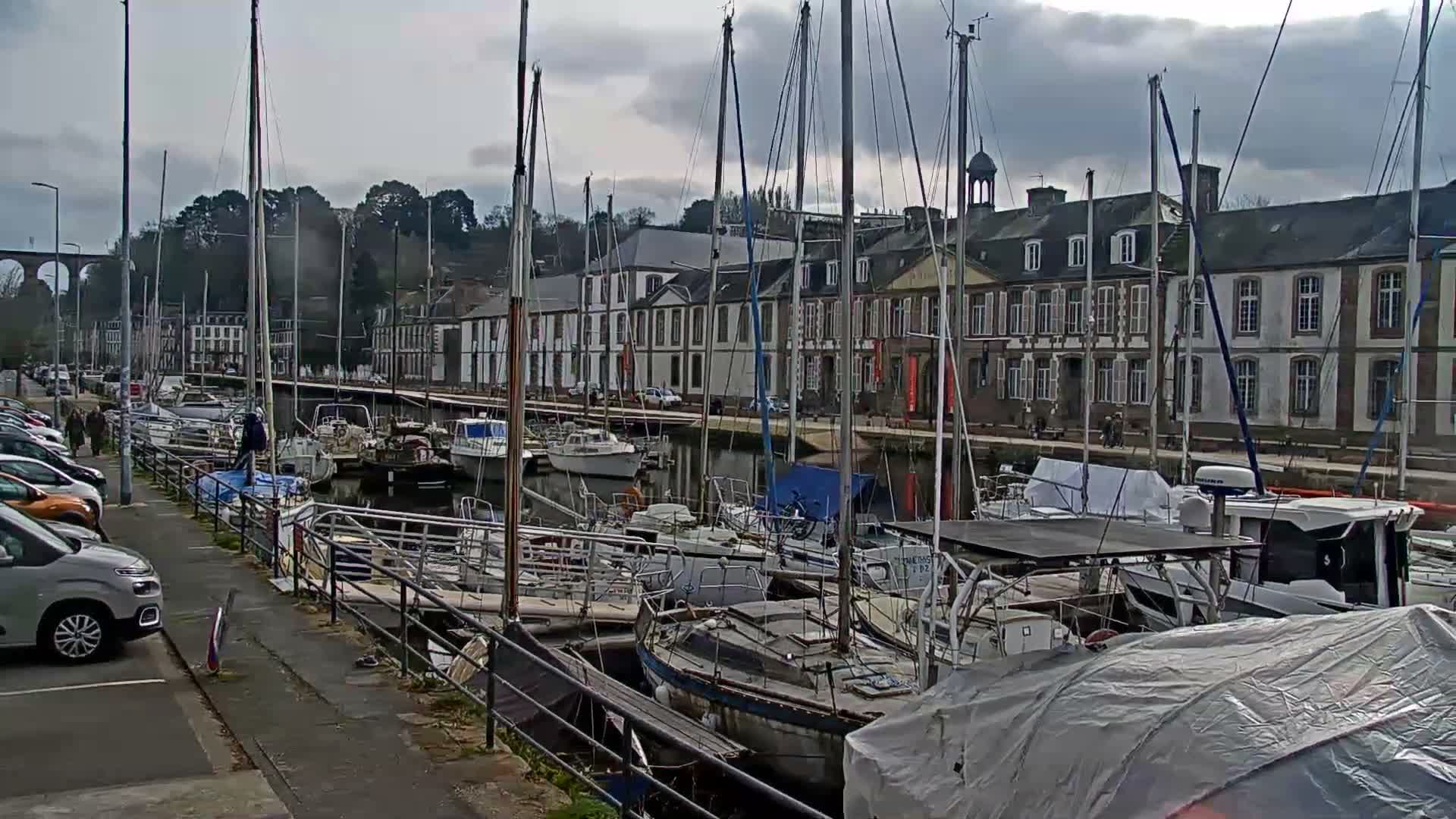 Morlaix City & Port de Morlaix Marine Live Cam - Coat Serho, Morlaix, Finistère, Bretagne, France