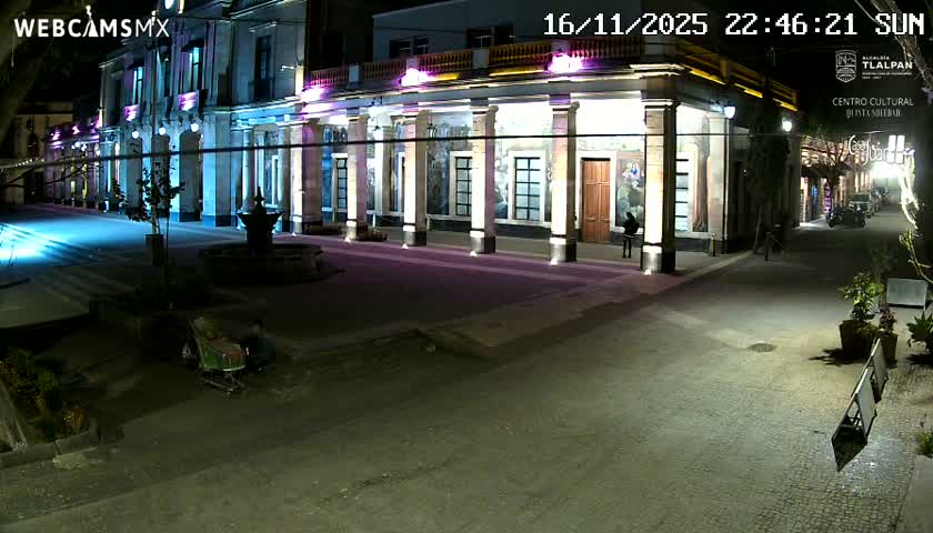 Centro de Tlalpan Center Live Cam - Centro 1, Tlalpan, Ciudad de Mexico, Mexico