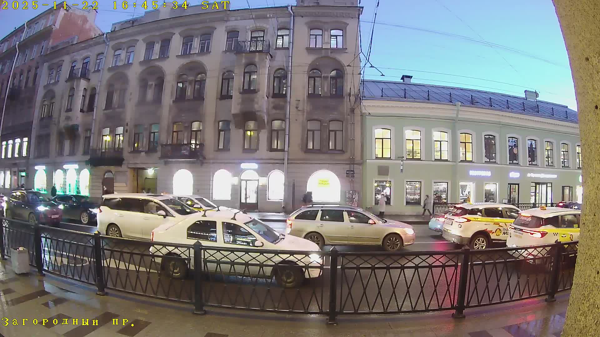 St. Petersburg, Zagorodny Avenue (Zagorodny Prospekt) Live Cam - Vladimirsky, Tsentralny, Saint Petersburg, Northwestern (Severo-Zapadnyy), Russia