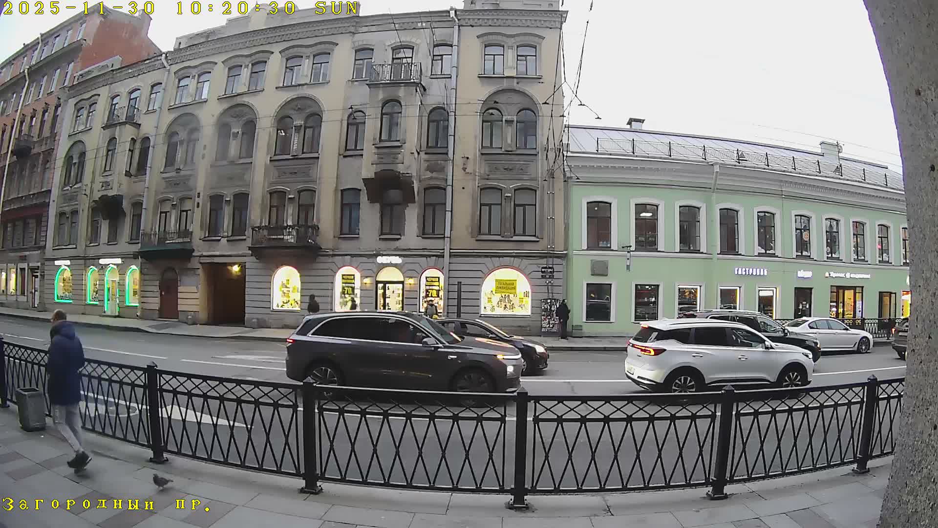 St. Petersburg, Zagorodny Avenue (Zagorodny Prospekt) Live Cam - Vladimirsky, Tsentralny, Saint Petersburg, Northwestern (Severo-Zapadnyy), Russia