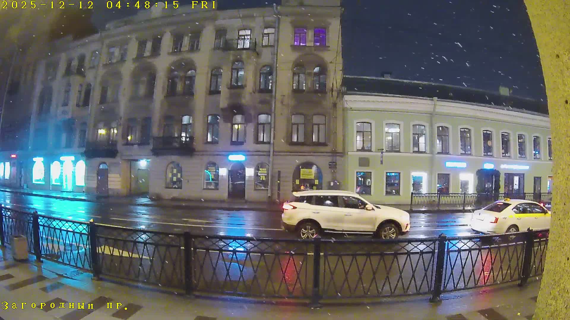 St. Petersburg, Zagorodny Avenue (Zagorodny Prospekt) Live Cam - Vladimirsky, Tsentralny, Saint Petersburg, Northwestern (Severo-Zapadnyy), Russia