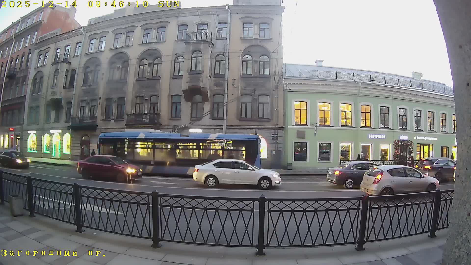 St. Petersburg, Zagorodny Avenue (Zagorodny Prospekt) Live Cam - Vladimirsky, Tsentralny, Saint Petersburg, Northwestern (Severo-Zapadnyy), Russia