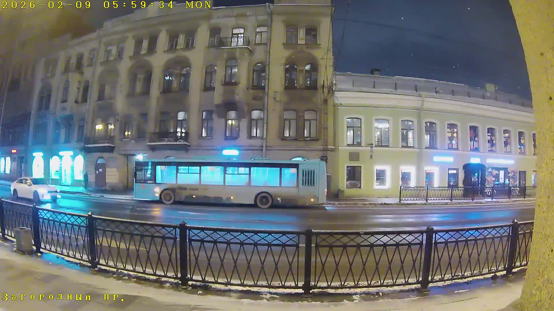 St. Petersburg, Zagorodny Avenue (Zagorodny Prospekt) Live Cam - Vladimirsky, Tsentralny, Saint Petersburg, Northwestern (Severo-Zapadnyy), Russia