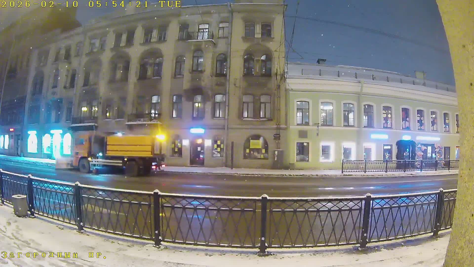 St. Petersburg, Zagorodny Avenue (Zagorodny Prospekt) Live Cam - Vladimirsky, Tsentralny, Saint Petersburg, Northwestern (Severo-Zapadnyy), Russia