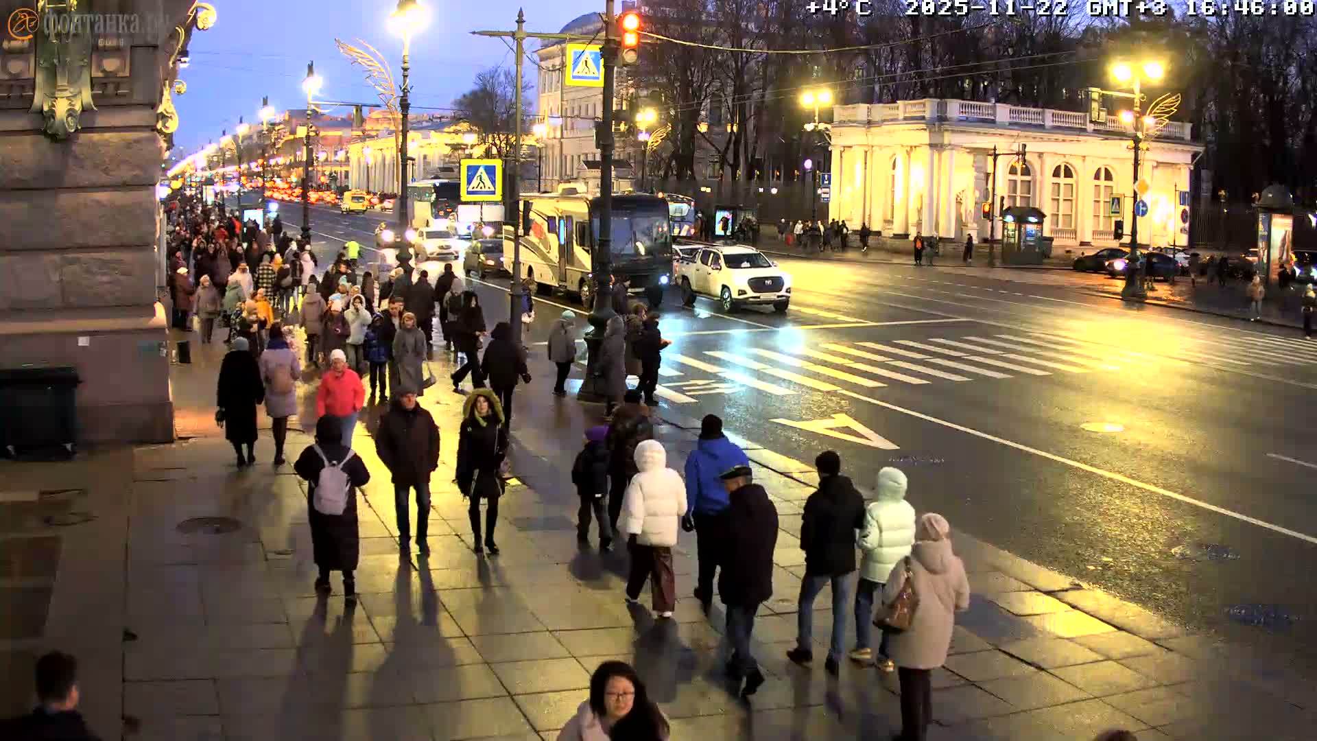 St. Petersburg, Nevskiy Avenue,  Anichkov Palace & Garden (Anitsjkof-Paleis)  Live Cam - Dvortsovy, Tsentralny, Saint Petersburg, Northwestern (Severo-Zapadnyy), Russia