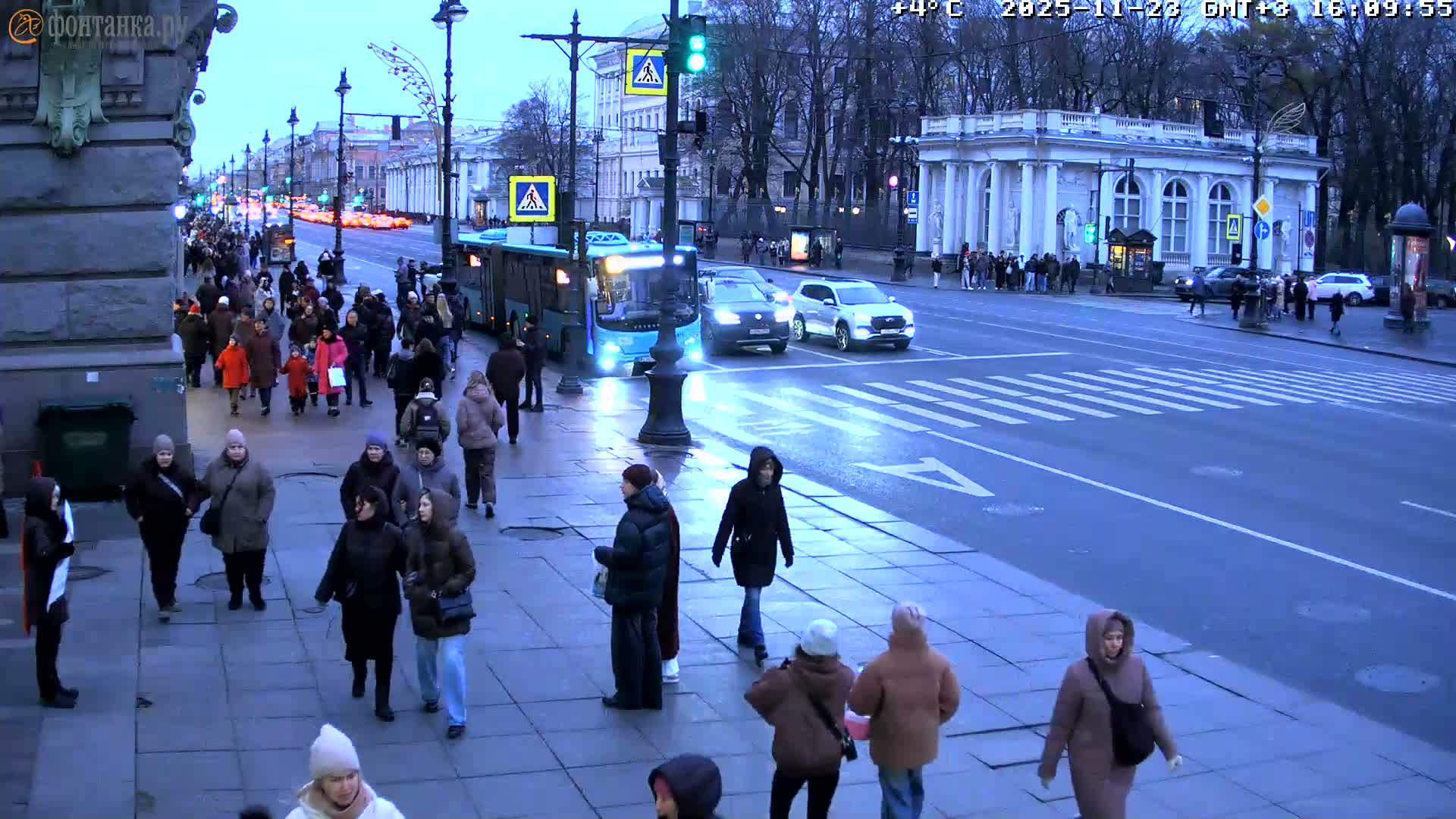 St. Petersburg, Nevskiy Avenue,  Anichkov Palace & Garden (Anitsjkof-Paleis)  Live Cam - Dvortsovy, Tsentralny, Saint Petersburg, Northwestern (Severo-Zapadnyy), Russia