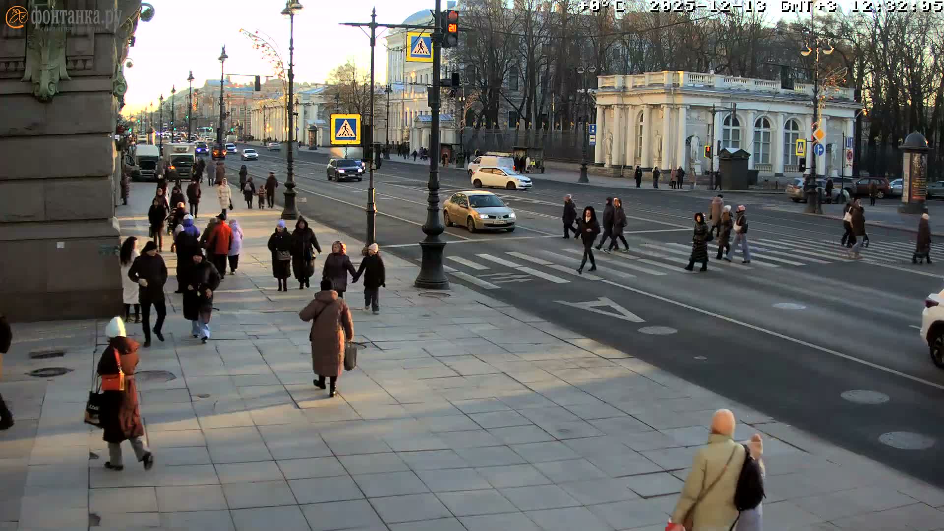 St. Petersburg, Nevskiy Avenue,  Anichkov Palace & Garden (Anitsjkof-Paleis)  Live Cam - Dvortsovy, Tsentralny, Saint Petersburg, Northwestern (Severo-Zapadnyy), Russia