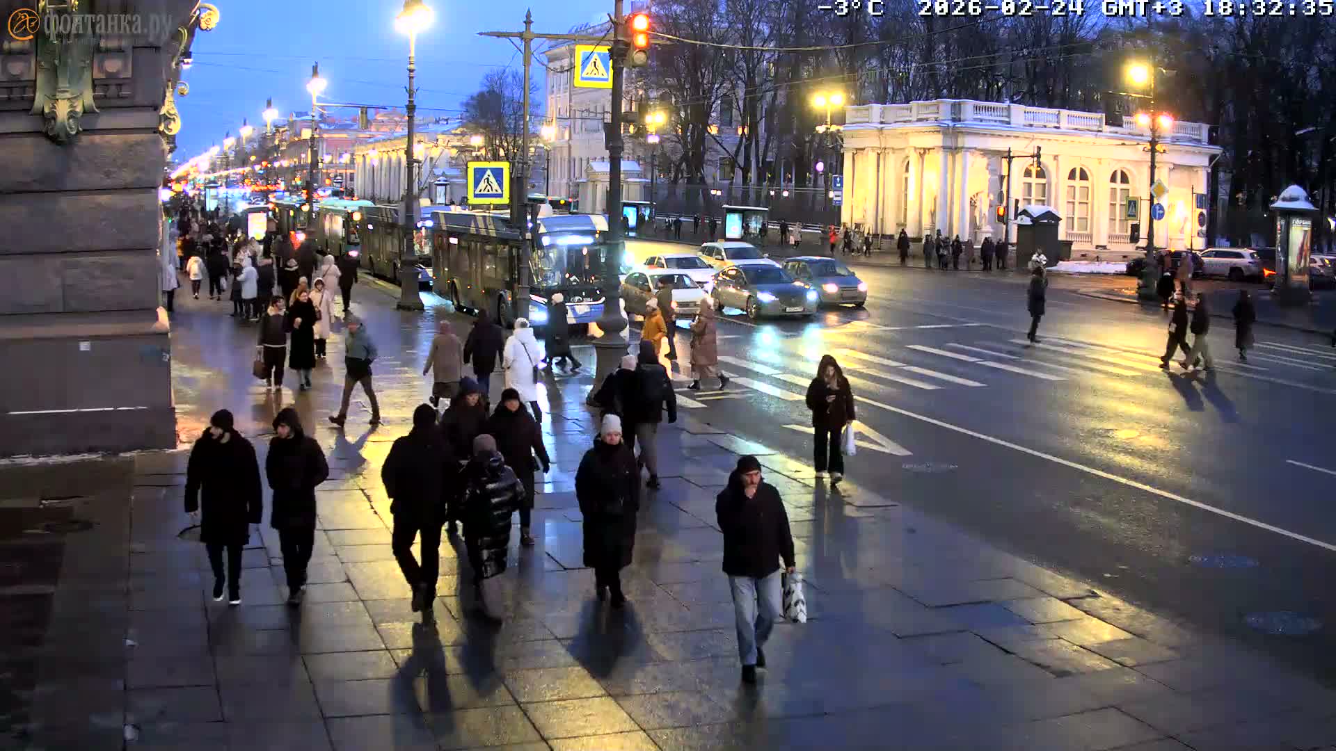 St. Petersburg, Nevskiy Avenue,  Anichkov Palace & Garden (Anitsjkof-Paleis)  Live Cam - Dvortsovy, Tsentralny, Saint Petersburg, Northwestern (Severo-Zapadnyy), Russia