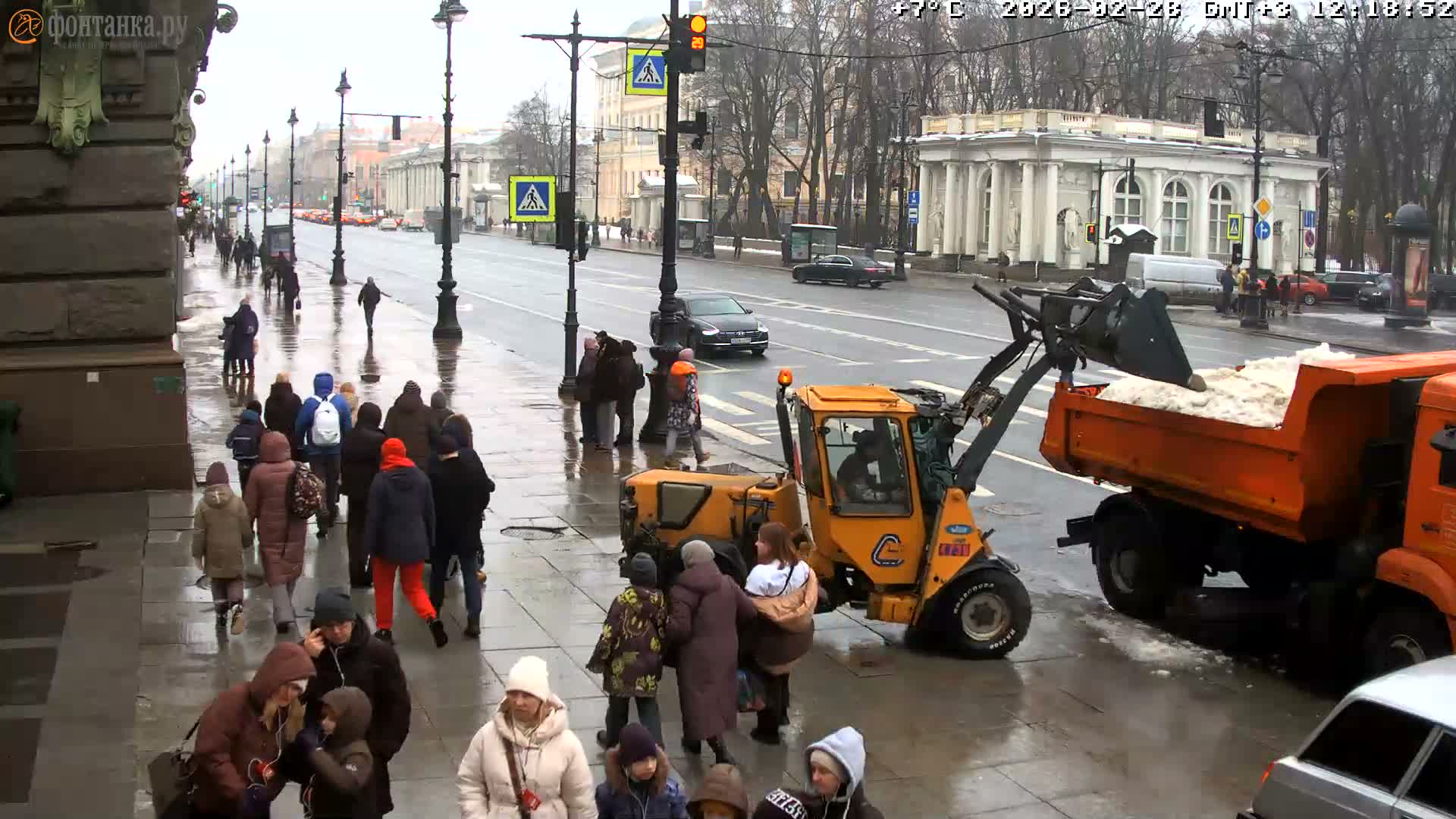 St. Petersburg, Nevskiy Avenue,  Anichkov Palace & Garden (Anitsjkof-Paleis)  Live Cam - Dvortsovy, Tsentralny, Saint Petersburg, Northwestern (Severo-Zapadnyy), Russia