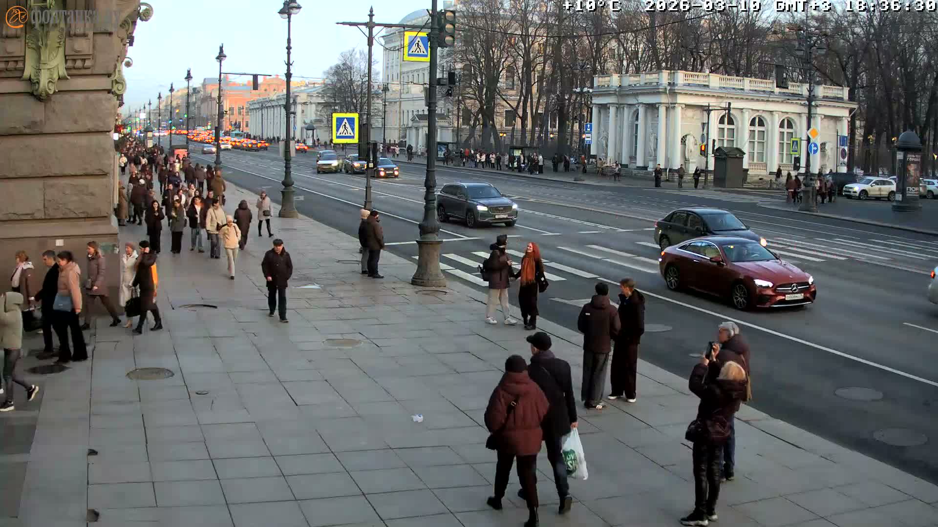 St. Petersburg, Nevskiy Avenue,  Anichkov Palace & Garden (Anitsjkof-Paleis)  Live Cam - Dvortsovy, Tsentralny, Saint Petersburg, Northwestern (Severo-Zapadnyy), Russia