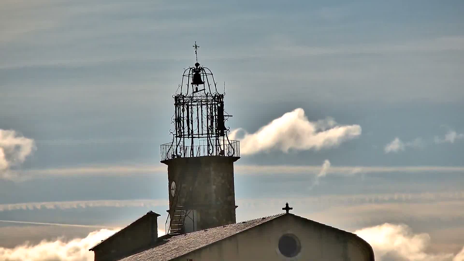 Drome, Venterol Village PTZ Live Cam - Venterol, Nyons, Drôme. Auvergne-Rhône-Alpes, France