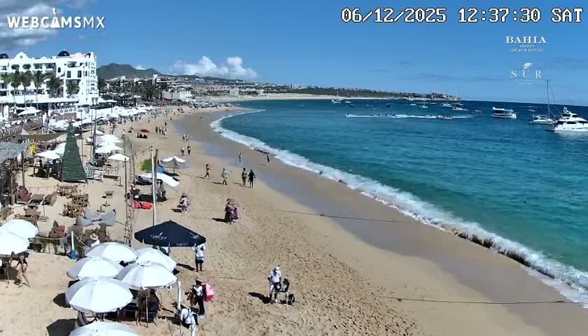 Cabo San Lucas, Playa El Medano Beach towards East View Live Cam - El Medano Ejidal, Los Cabos, Baja California Sur, Mexico