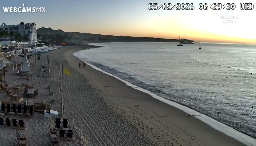 Cabo San Lucas, Playa El Medano Beach towards East View Live Cam - El Medano Ejidal, Los Cabos, Baja California Sur, Mexico