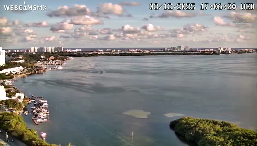  Cancun, Laguna de Nichupté Lagoon Lake & Hotel Zone (Zona Hotelera) Panaromic Live Cam - 