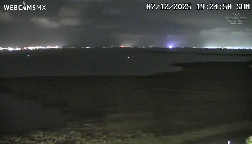  Cancun, Laguna de Nichupté Lagoon Lake & Hotel Zone (Zona Hotelera) Panaromic Live Cam - 