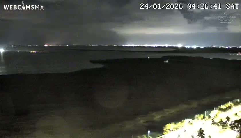  Cancun, Laguna de Nichupté Lagoon Lake & Hotel Zone (Zona Hotelera) Panaromic Live Cam - 